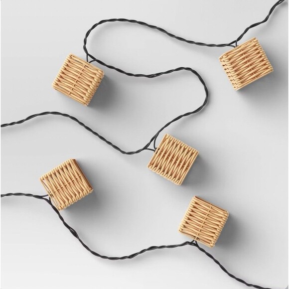 Threshold LED Mini Woven Resin Wicker Indoor Outdoor 10ct Lantern String Lights - Picture 4 of 6